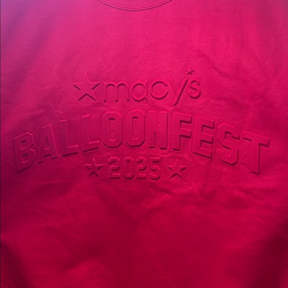 Macy's Balloonfest 2025 Red Sweatshirt  Unisex XL - Picture 3 of 9